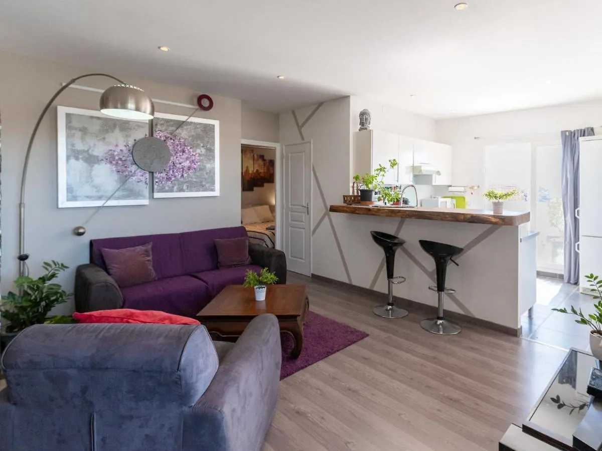 Apartment Edificio Claudia By Interhome Roses